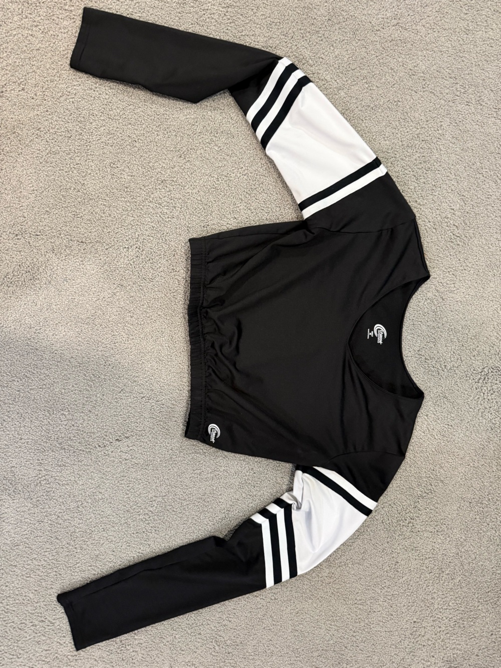 Chasse cheer crop liner